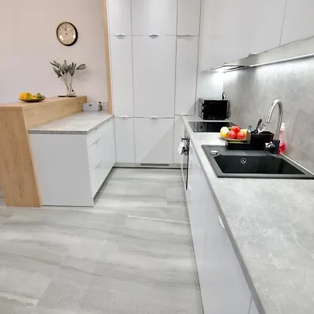 Apartamentysnu, Jagiellonski Premium, Centrum Radom Exterior photo