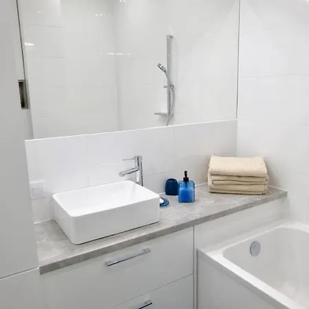 Apartamentysnu, Jagiellonski Premium, Centrum Radom Exterior photo